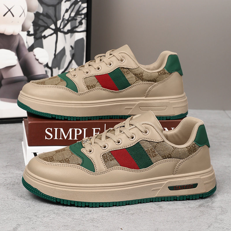 Street Fashion Couple - 2026 Couple Style Board Shoes Retro