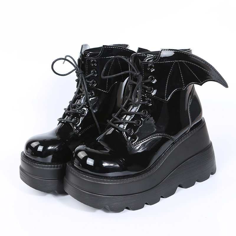 Women's Gothic Bat Wing Platfo - Street Fashion Plus Size recension och pris