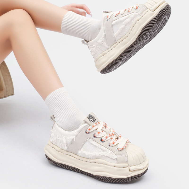Unisex Fashion Sneakers Women  - Street Fashion Couple recension och pris