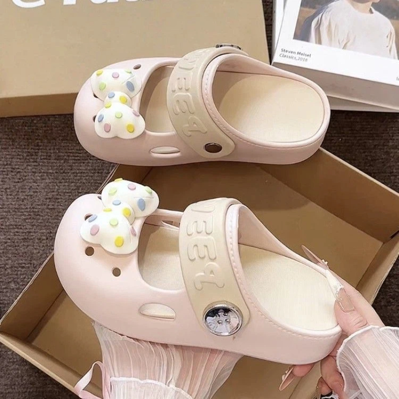 2026 New Cute Cartoon Slippers - Street Fashion Girl recension och pris