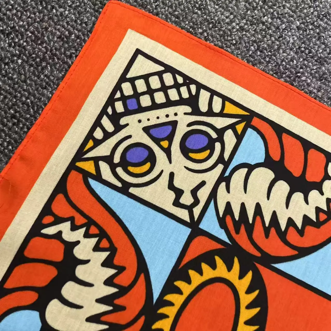 Digital Printed Retro Bandana  - Street Fashion Dance recension och pris